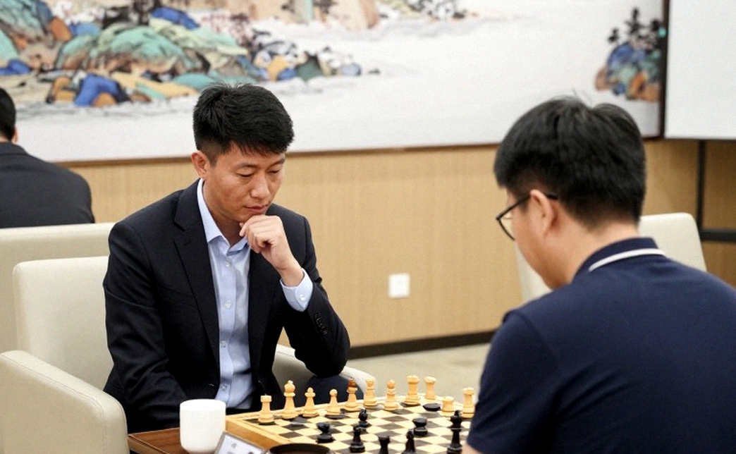 Tư thế phản diện: Phép tính đằng sau Gambit Voi và cuộc chiến mở thế trong cờ vua hiện đại