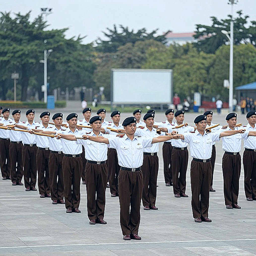 Bảng dữ liệu trống và ranh giới giữa phân tích võ thuật với phỏng đoán
