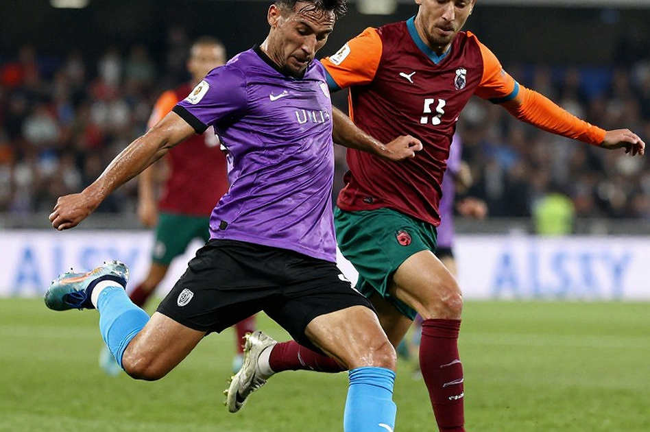 Ba giây sau khi cướp bóng: V-League đánh rơi khoảng trống ở đâu